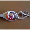 Pendentif Fourchette Galet de Verre Rouge