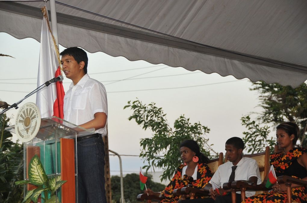 01.12.2012, Antsiranana. Le président Andry Rajoelina s'adressant à la population, place du  cinéma Ritz. Seconde partie. Photos: Harilala Randrianarison