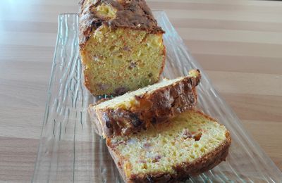 Cake poireaux, carottes et lardons 