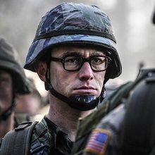 Un premier teaser de Snowden d'Oliver Stone
