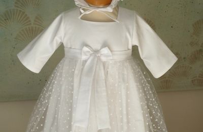 robe de baptême "Blanche" et béguin assorti