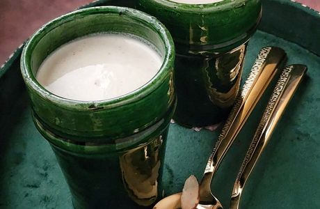 Soupe au lait d'amande " Harira del louz" Recette Fatéma Hal