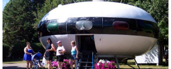 L'histoire de l'ovni soucoupe volante installé à Moncton au Canada