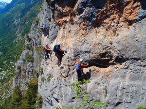 Camp d'été à Ailefroide - Via Ferrata de Freissinières - Lundi 14 juillet 2014