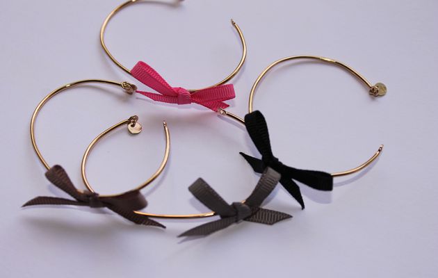 Bracelet Jonc Bow : le chic en toute simplicité