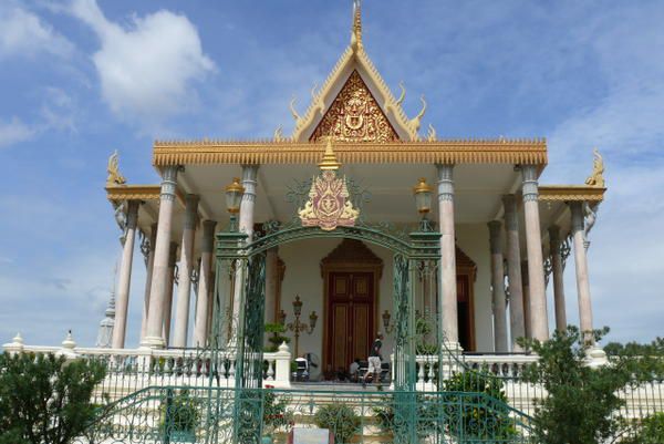 4 semaines de Phnom Penh à Siem Réap, Battanbang, Kampong Cham, Kratie.