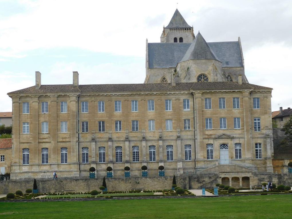 Abbaye Celles Sur Belle ~ Petit coin de paradis ~ Deux Sèvres ~ Diaporama