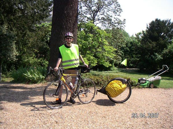 Photos de Jeanne et Clément à vélo