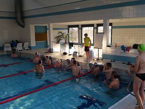 Schwimmtraining an der Osterburger LSS  (4.12.- 06.12.2015)