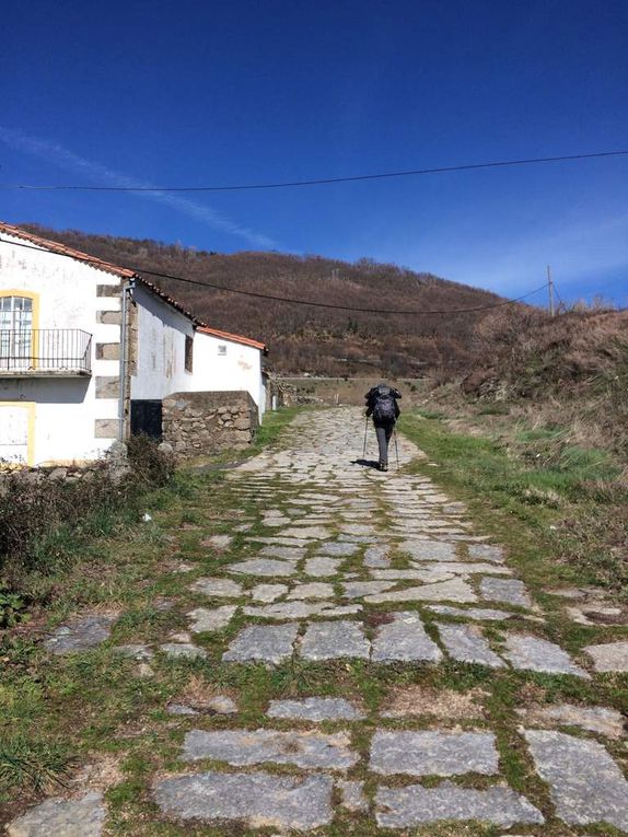 J20: d’Aldeanueva à Calzada de Béjar pour 25 km sur les 22 annoncés sous le soleil  