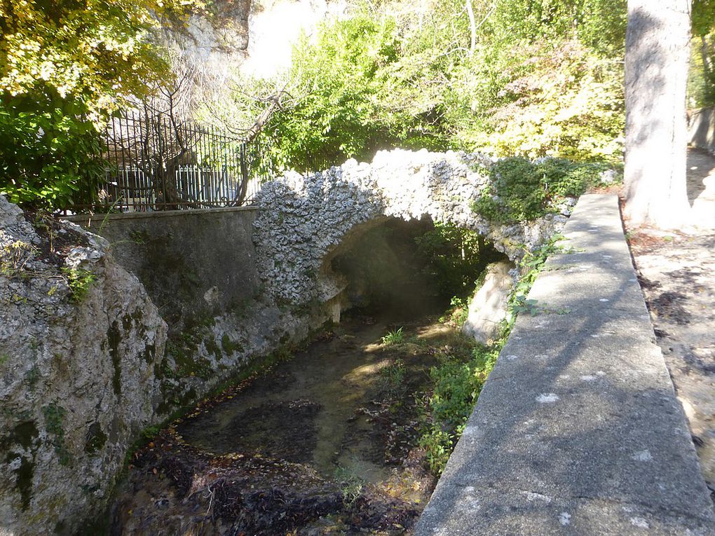 L'Abbaye d'Aiguebelle à Réauville Le 14 11 2021 Animateur Denis N