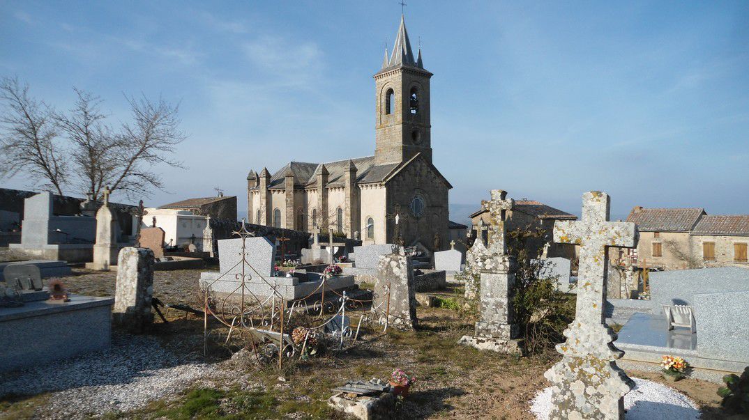 Les Costes Gozon cimetière