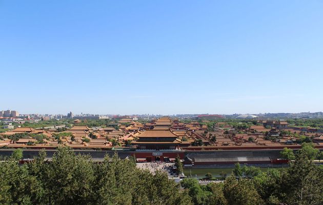 Jingshan (la colline de la belle vue)