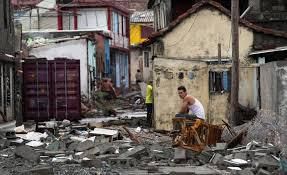 Desolación en cuba tras el paso del huracán Matthew mientras el régimen castrista le da la espalda al pueblo