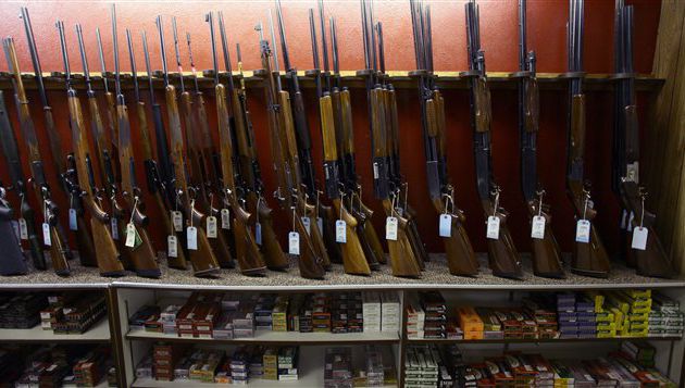 Un village du Maine veut rendre la possession d'arme obligatoire