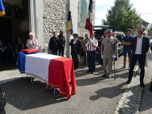 Service et obsèques de Henri Fabre, dernier des Commandos d'Afrique, Meylan le 28 juillet 2023