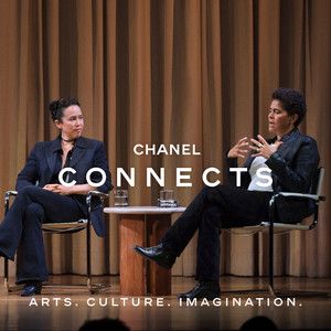 Podcast : le podcast de la Mode qu'il faut écouter en 2026 c'est "Chanel Connects"