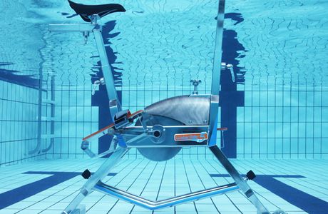 QUOI EMMENER POUR PRATIQUER L’AQUABIKE EN PISCINE OU EN CLUB?