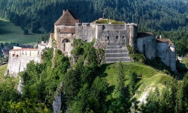 Chateau de joux