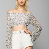 For Love & Lemons La Flor Cropped Top - Urban Outfitters