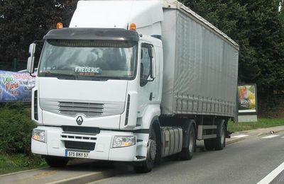 Renault Premium