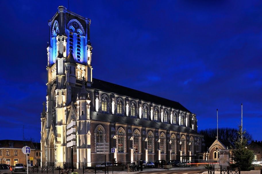 Cérémonie de mariage à la paroisse St Vaast de Wambrechies à 14h30