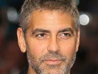 Georges Clooney apprend certains mots arabes 