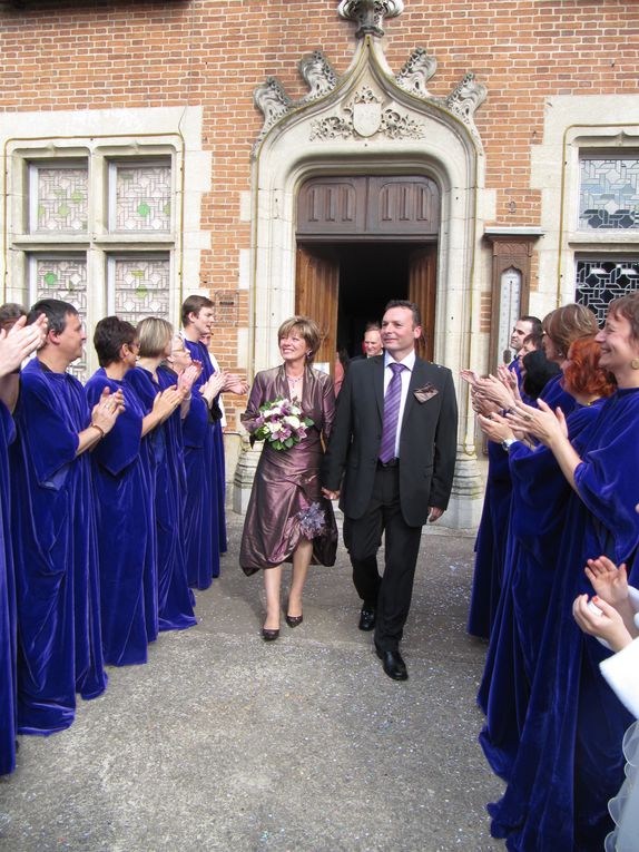 samedi 08 Août, la chroale a eu le plaisir de chanter lors de la cérémonie de mariage de notre choriste Evelyne.