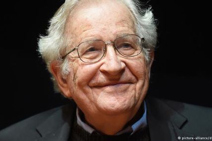 Noam Chomsky : « la majorité des intellectuels soutiennent le pouvoir »  - VIDEO - 