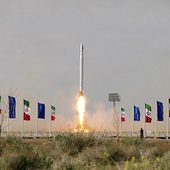 Premier satellite « militaire » iranien mis en orbite avec succès