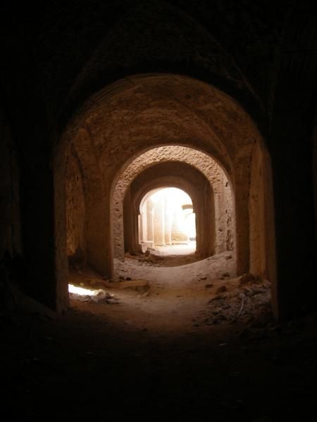 <p>Quelques photos de nos ballades en Alg&eacute;rie,</p>
<p>Par ordre, d&eacute;couverte de la Casbah d'Alger, Tamesguida et Tibhirine dans la Wilaya de M&eacute;d&eacute;a au sud d'Alger dans l'atlas alg&eacute;rien et de Tipaza (site de&nbsp;ruines romaines)&nbsp;&agrave; l'est d'Alger.</p>
<p>&nbsp;</p>
<p>&nbsp;</p>