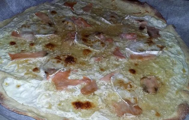 Pizza saumon chevre