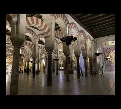 La Mosquée-Cathédrale de Cordoue : Un Trésor d'Architecture et d'Histoire en Espagne