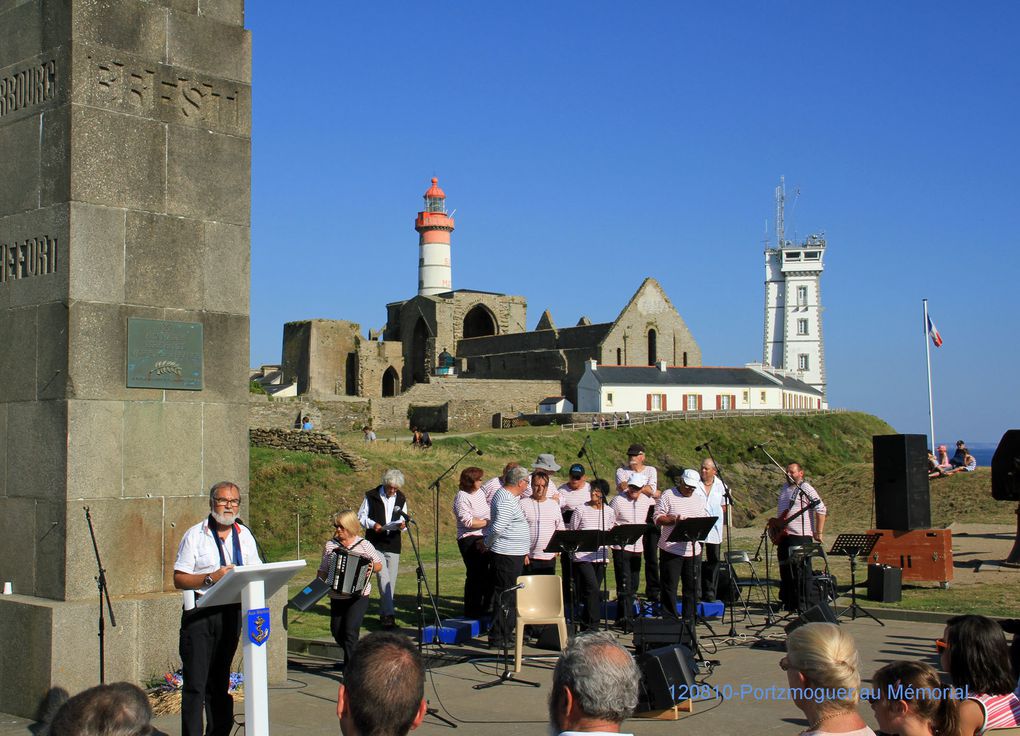 10août 2012-500ème anniversaire de la disparition d'Hervé de Portzmoguer - dit Primauguet - organisé par l'ass Aux Marins au Mémorial National des marins morts pour la France de la Pointe Saint Mathieu. Photos : Jean-Jacques Tréguer