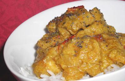 Curry de poulet Vindaloo qui réchauffe par les temps qui courent!