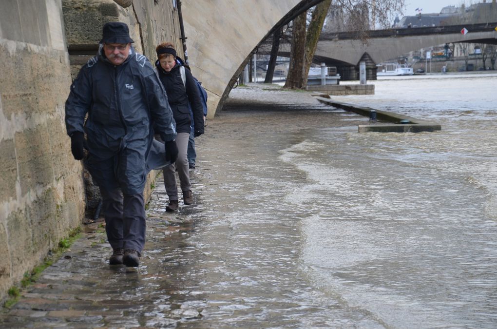 Le long des quais