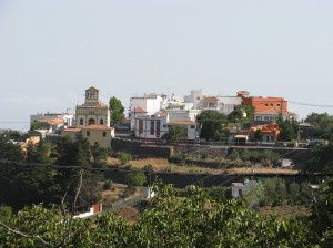 Quittez Las Palmas, Oubliez la mer, perdez vous sur les routes sinueuses du Centre de GC: des villages superbes vous attendent, sans touristes!