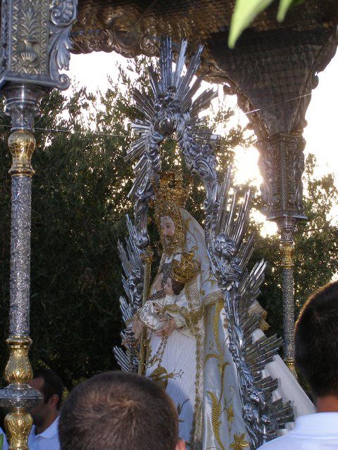 Estampas de la procesión de la patrona de Santaella, Ntra. Sra. Del Valle.
8 de Septiembre de 2010