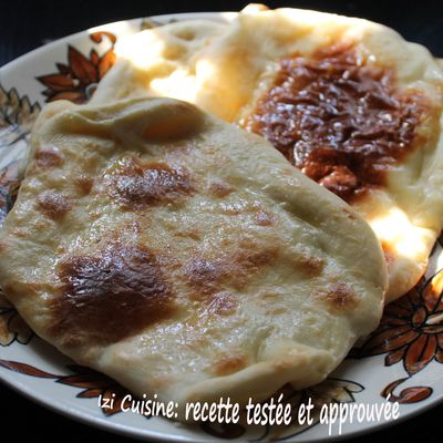 Naan au fromage / Cheese naan
