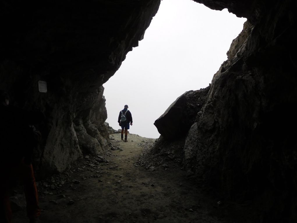 monter au col de la traversette, tunel coté Français, coté Italien, col à 2950m, rencontre sur le retour.