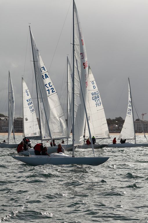 photos du derby dragon 2011 - yatch club la baule - Les voiles de légendes 2011