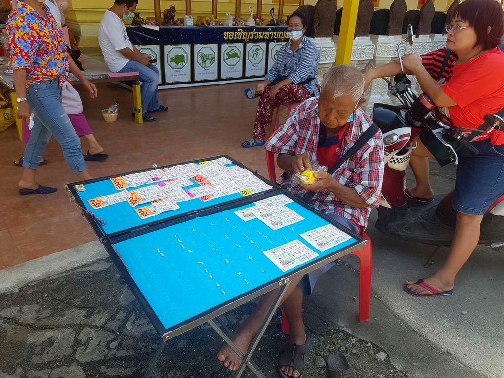 Visages de Thaïlande (22-35) - Scènes de la vie quotidienne (22-13)