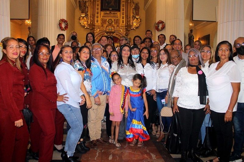 Día Nacional del Maestro se celebró con Misa de Acción de Gracias en la Catedral de Valencia