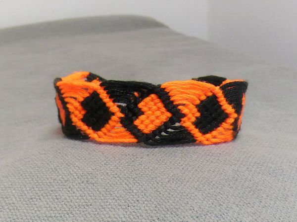 tutoriel et patron: ❤bracelet brésilien motif coeur ajouré ❤