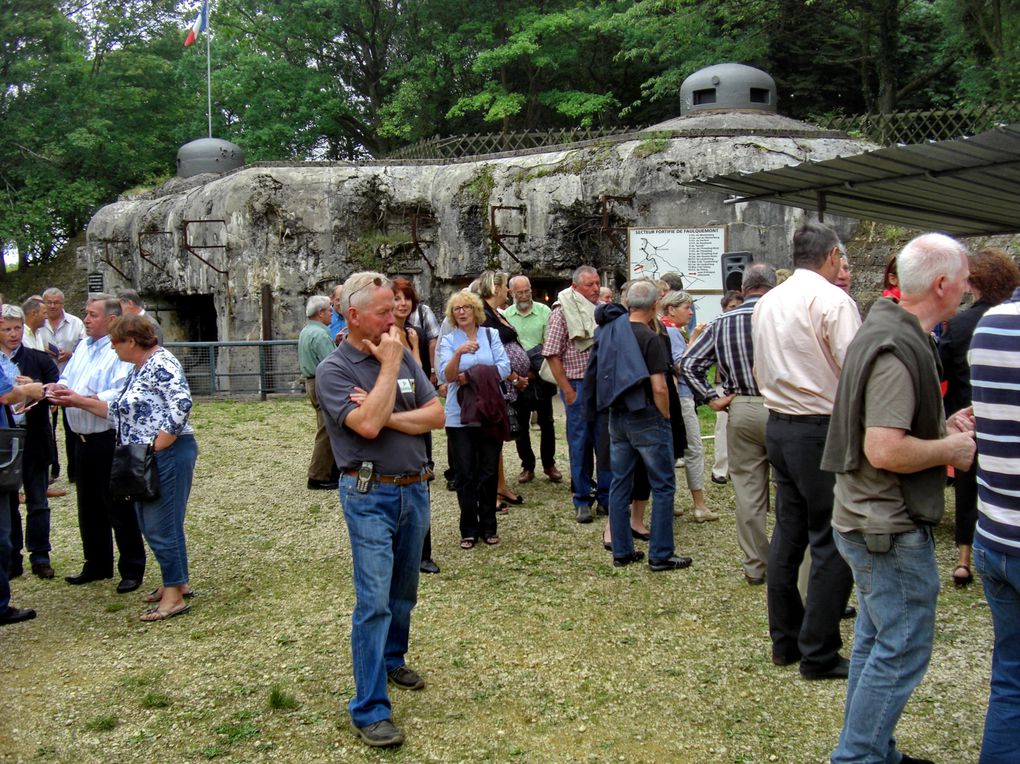 Champagne pour le premier fascicule La Ligne Maginot entre Moselle et Sarre