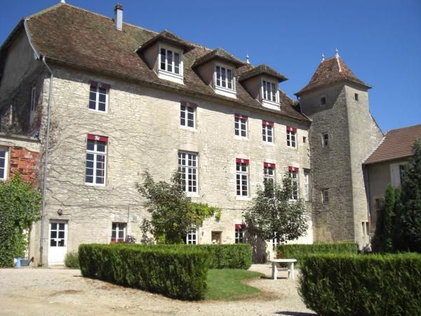 Matinée libre en Arbois avant de rejoindre les cousins au château d'Artois. Le temps, comme vous le constatez, fut splendide. 