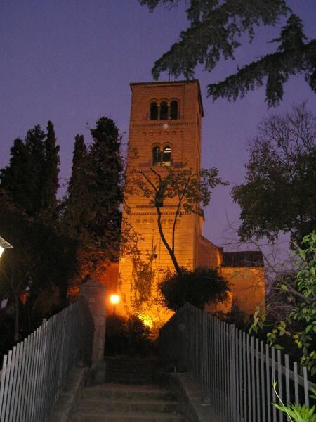 Autres sites et quartiers touristiques de Barcelone : monastère de Pedralbes, Montjuich(Poble Espanyol),le Port, les Ramblas...