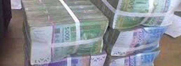 Devenir riche grâce à la valise magique d'argent qui produit 55 millions une fois par semaine chez le Puissant BABA DANHGBO. TEL WHATSAPP :+229 96777887 