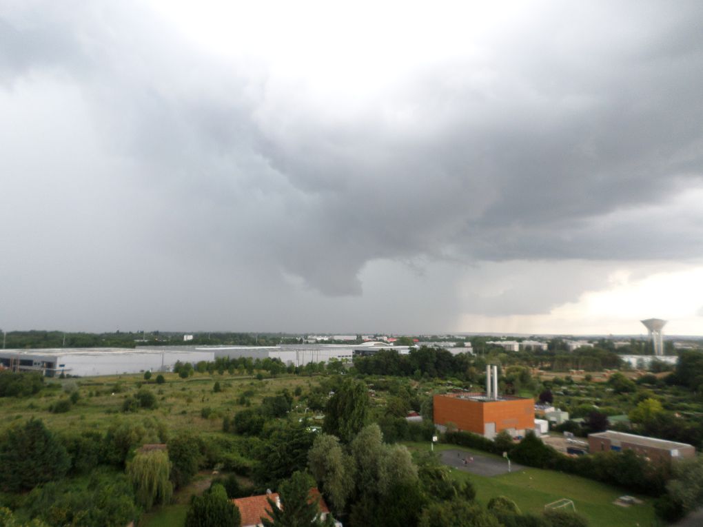 En ce 20 juillet, des ciels d'orages.... 