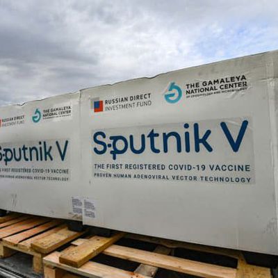 La bonne nouvelle du jour (23 avril 2021), L'Allemagne envisage d'acheter 30 millions de doses du vaccin russe anti-Covid Spoutnik, qui n'a pas encore reçu le feu vert de l'Europe, a indiqué jeudi le ministre-président de la Saxe, et la France c'est pour quand ???